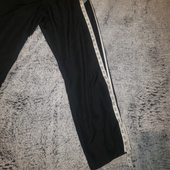 Adidas pants - Picture 4 of 13